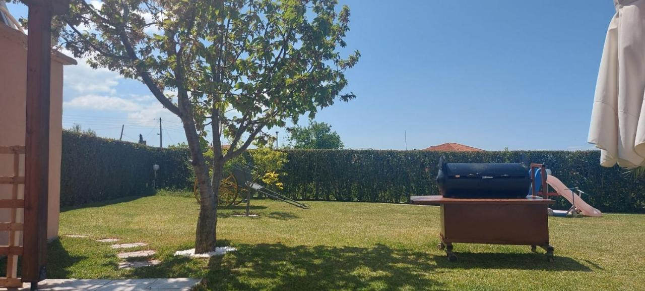 Vista Mare Villa Néa Iráklia Eksteriør bilde