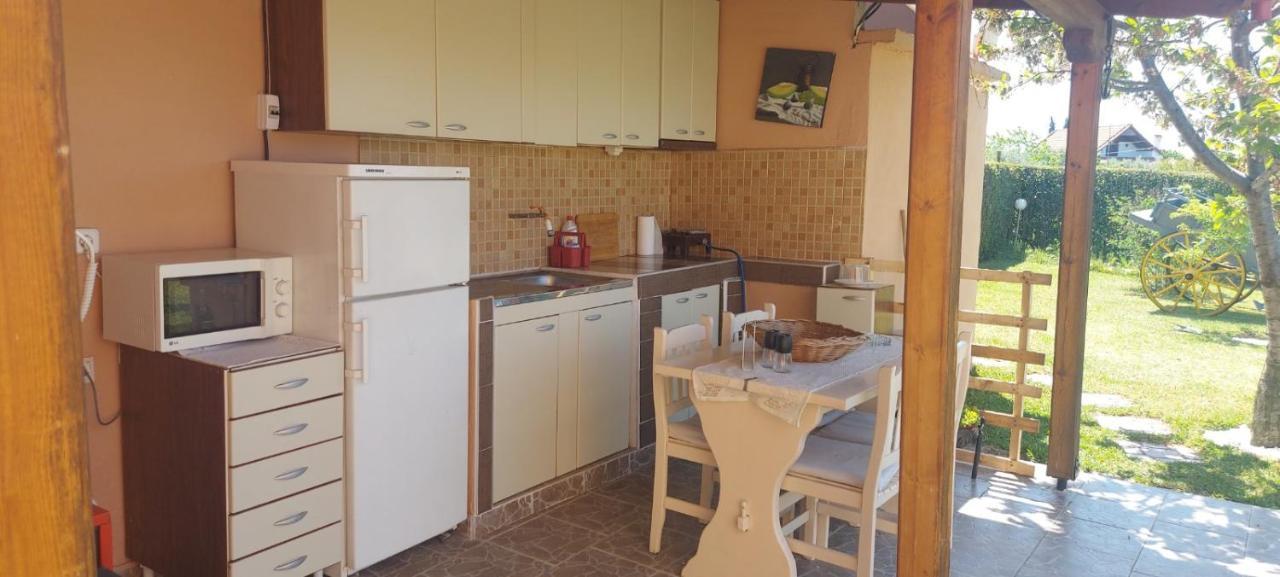 Vista Mare Villa Néa Iráklia Eksteriør bilde