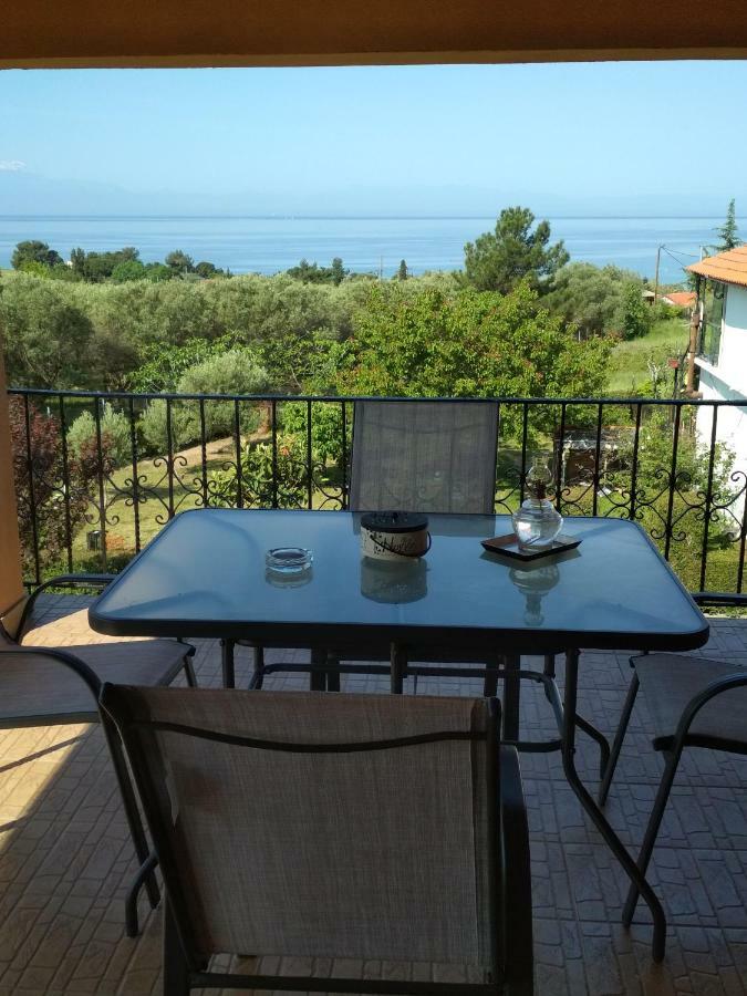 Vista Mare Villa Néa Iráklia Eksteriør bilde